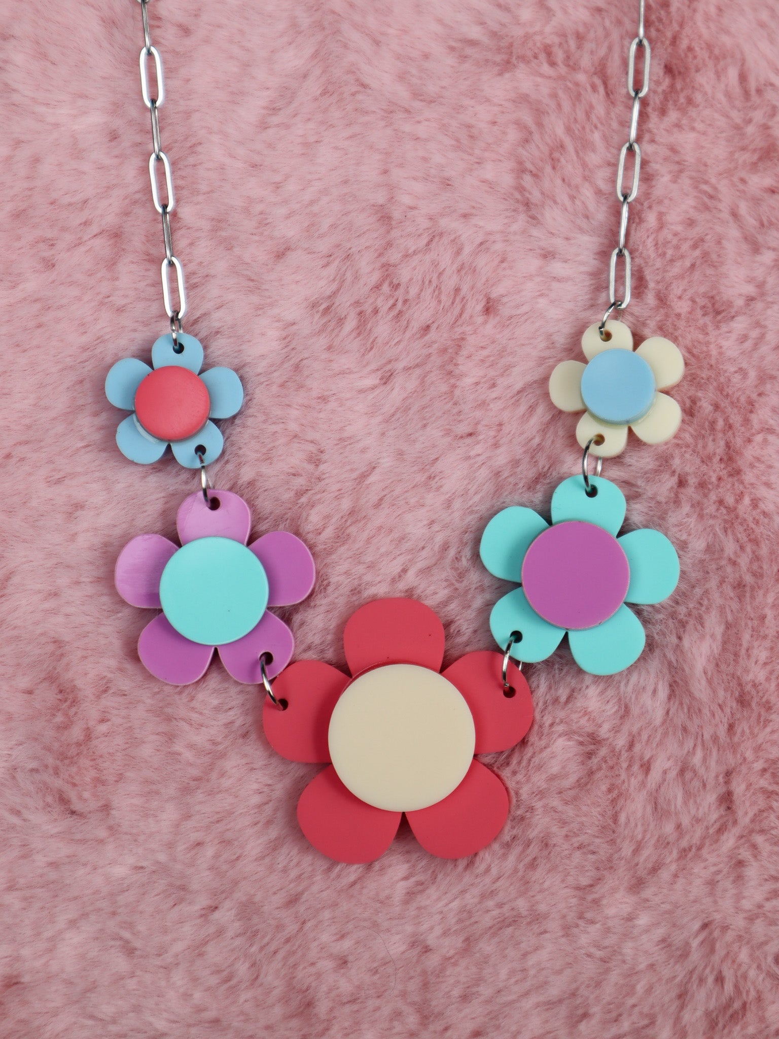 Retro Flower Necklace